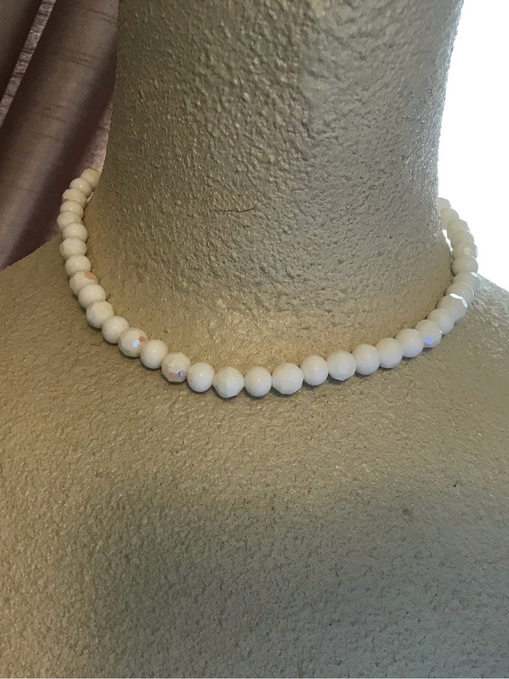 Classic White Beaded Choker Necklace Bracelet Earrings